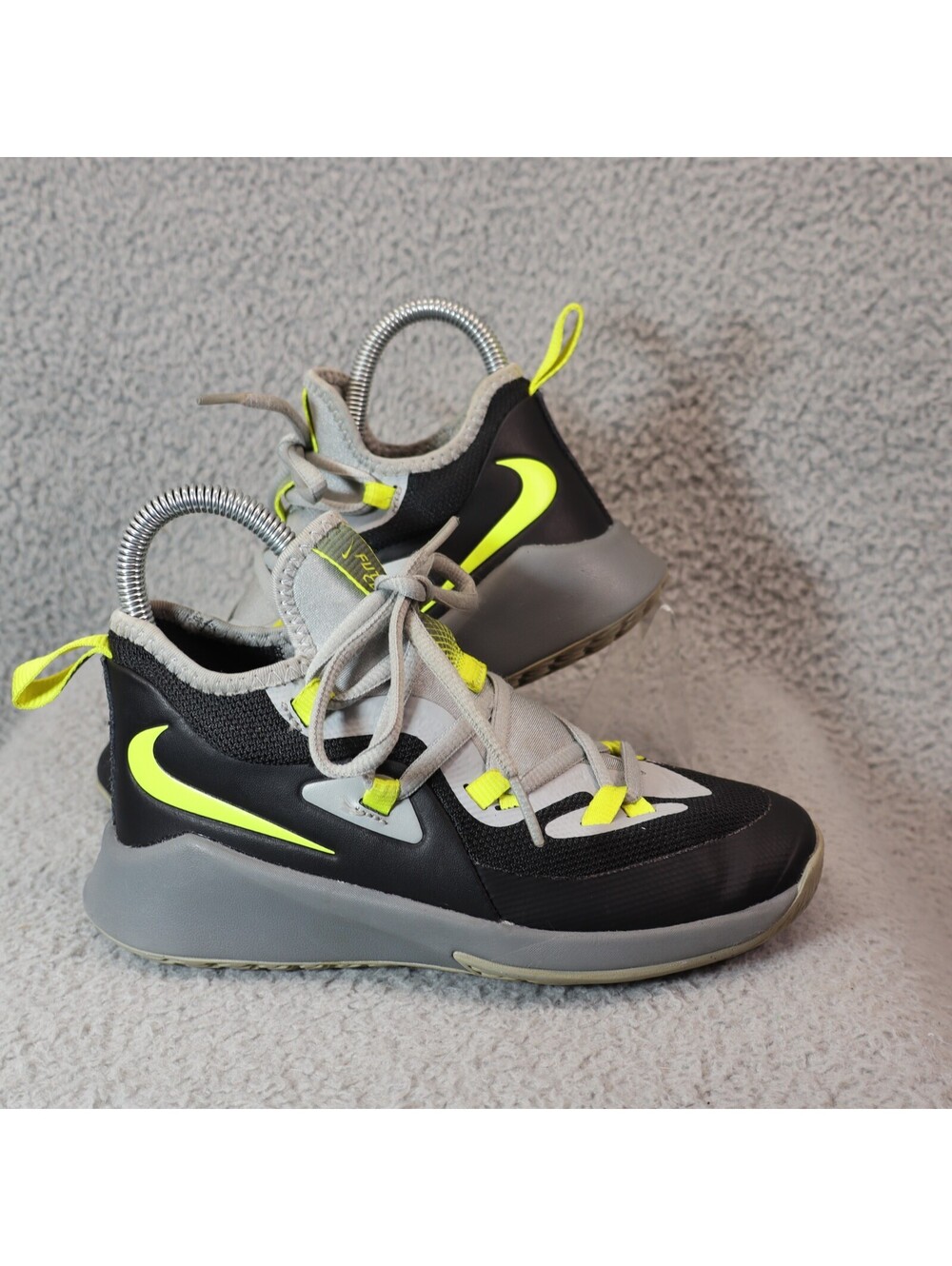 Nike Future Court 2 Basketball Shoes BQ5628-002 Boys 2Y